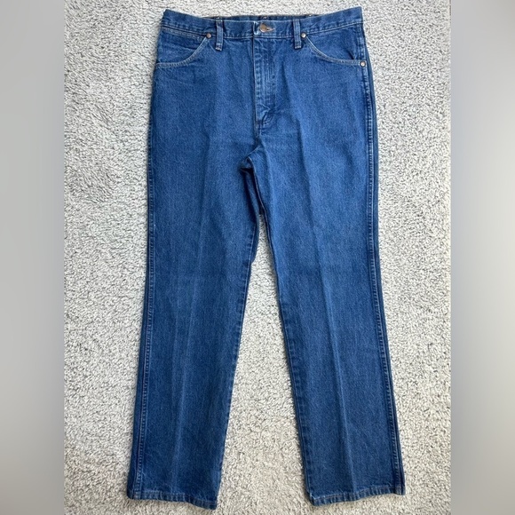 Wrangler Jeans Mens 35 x 32 Cowboy Cut Style 936PWD 100% Cotton Dark Rodeo Party - Picture 1 of 4